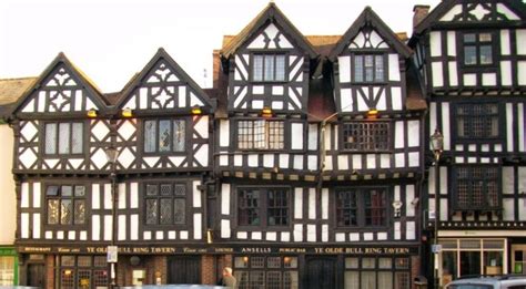 is elizabethan and tudor architecture